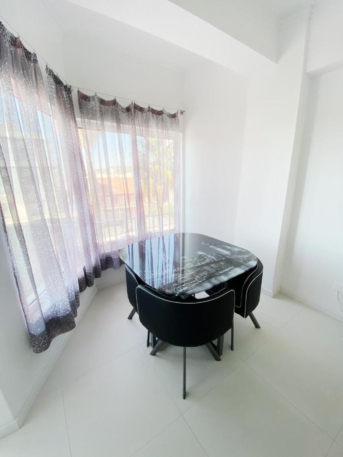 Apartamento Na Praia Costa de Caparica Εξωτερικό φωτογραφία